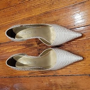 Size 37 Aldo leather heels